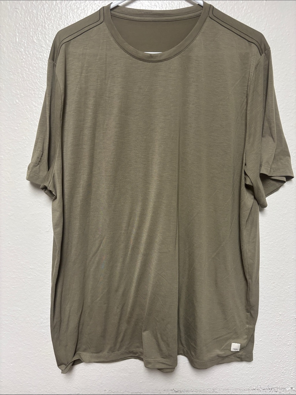 Vuori Olive Performance Crew Tee